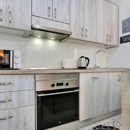 Downwind Villa, Pool, Parking, Fibre * La Tejita