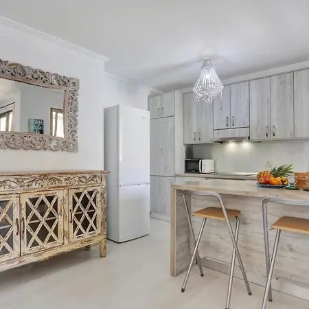 Downwind Villa, Pool, Parking, Fibre La Tejita